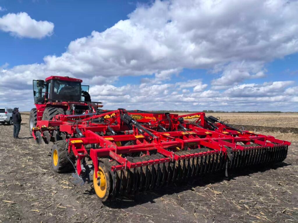 4x4 Tractor Working on Sloping Land